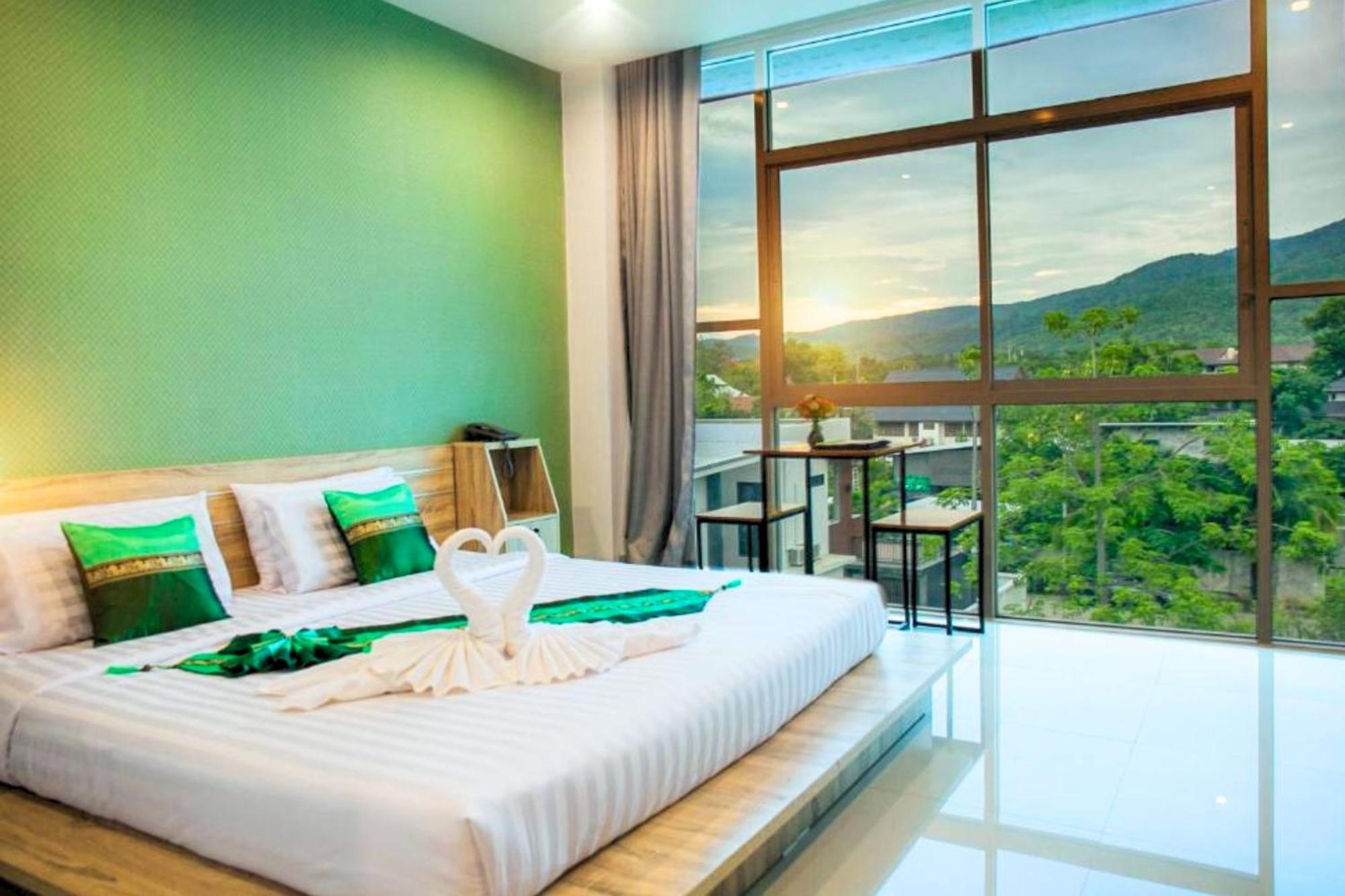 Km Hotel Чиангмай Экстерьер фото