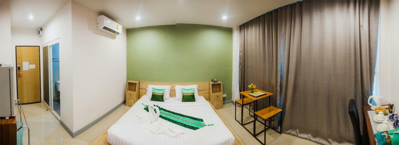 Km Hotel Чиангмай Экстерьер фото
