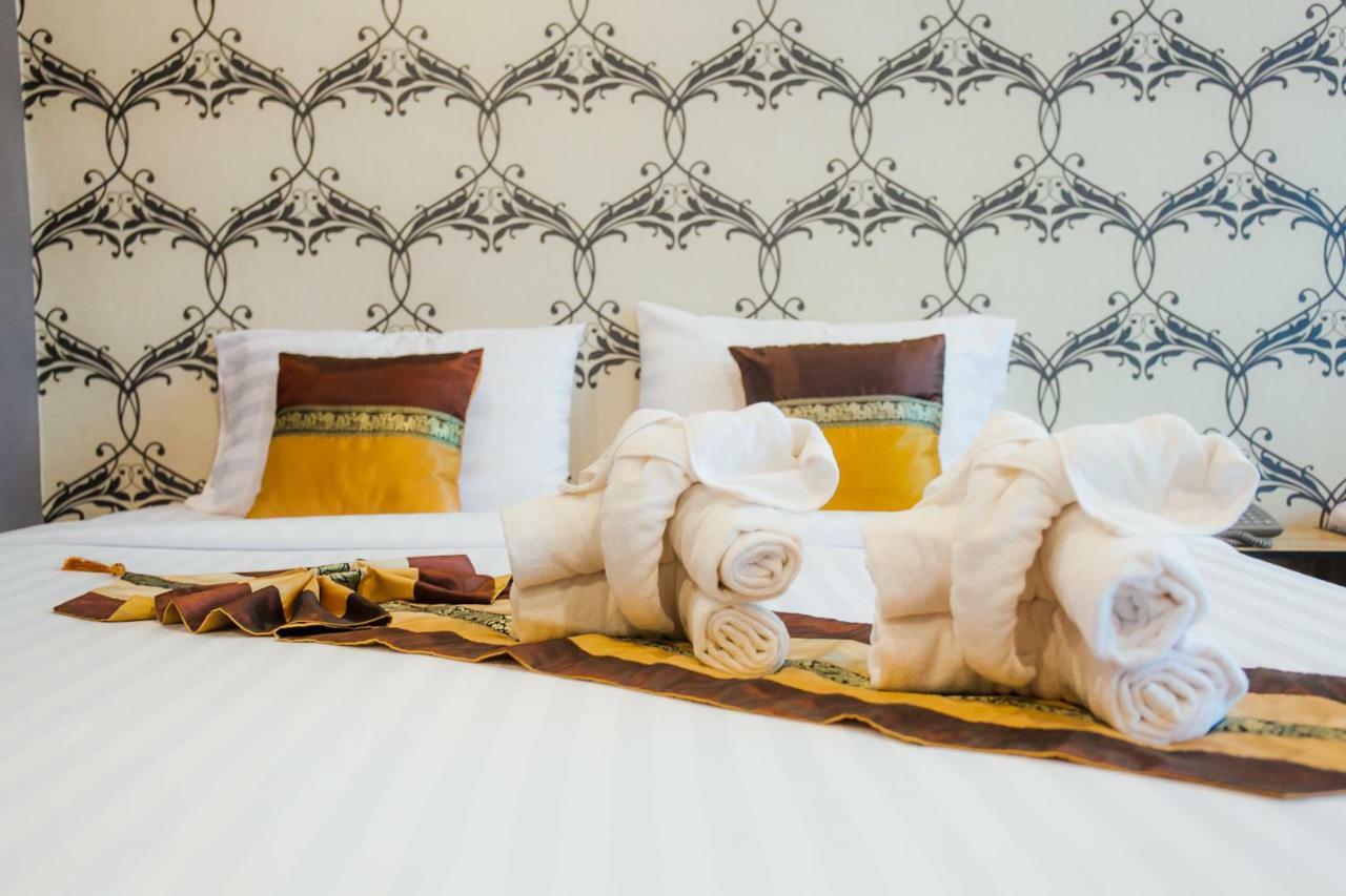 Km Hotel Чиангмай Экстерьер фото