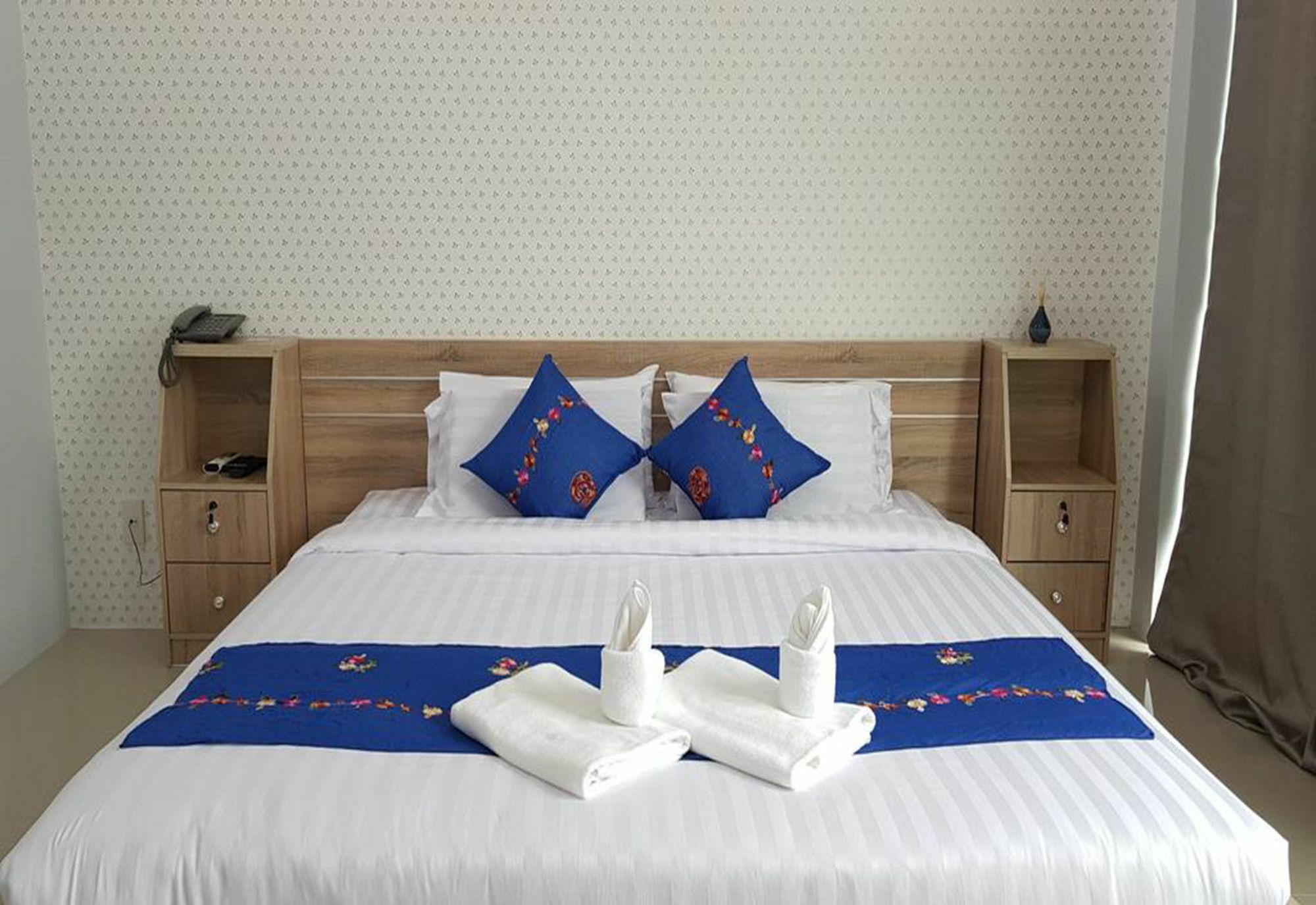 Km Hotel Чиангмай Экстерьер фото